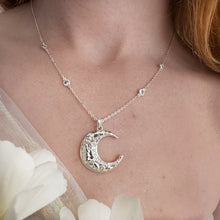 Load image into Gallery viewer, The Hare Moon Necklace