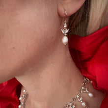 Load image into Gallery viewer, Gothic Bride Earrings