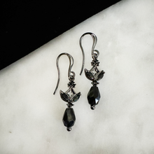 Load image into Gallery viewer, Gothic Bride Earrings