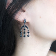 Load image into Gallery viewer, Vampire's Earrings