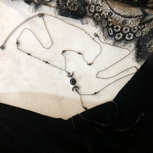 Load image into Gallery viewer, Vampire Moon Body Chain