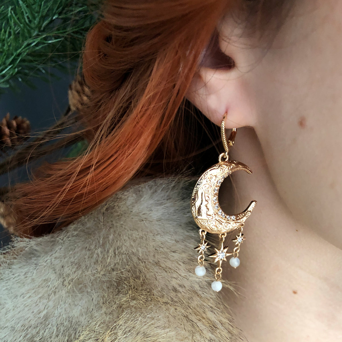 Hare in moon deals studs