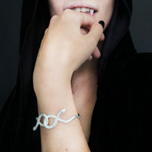 Cargar imagen en el visor de la galería, Lilith Cuff Bracelet- Sterling Silver