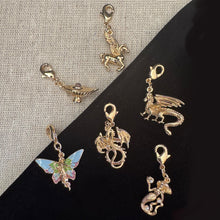 Charger l'image dans la galerie, The Altar Collection- Magical Creatures
