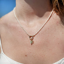 이미지를 갤러리 뷰어에 로드 , The Mini Pearl Necklace