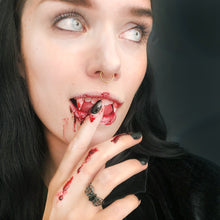 이미지를 갤러리 뷰어에 로드 , The Vampire Moon Ring