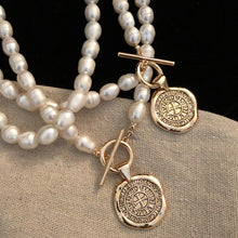 Load image into Gallery viewer, Templar Pearl Necklace