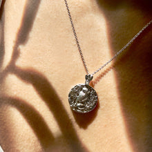 Cargar imagen en el visor de la galería, Collar de Atenea