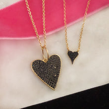 Cargar imagen en el visor de la galería, Black Pave Heart Necklace