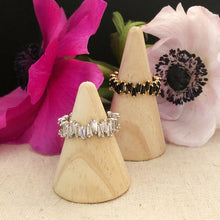 Cargar imagen en el visor de la galería, Dark Halo Ring