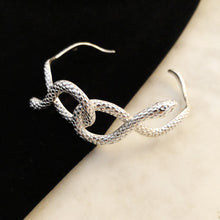 Cargar imagen en el visor de la galería, Lilith Cuff Bracelet- Sterling Silver