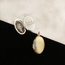 이미지를 갤러리 뷰어에 로드 , The "Loved Always" Locket Vessel