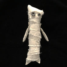 이미지를 갤러리 뷰어에 로드 , Not Your Mummy