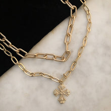 이미지를 갤러리 뷰어에 로드 , Royal Cross Necklace