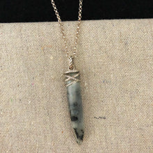 Load image into Gallery viewer, Cornicello Necklace - Labradorite