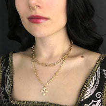 이미지를 갤러리 뷰어에 로드 , Royal Cross Necklace
