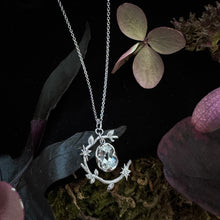 이미지를 갤러리 뷰어에 로드 , Fairy Moon Necklace
