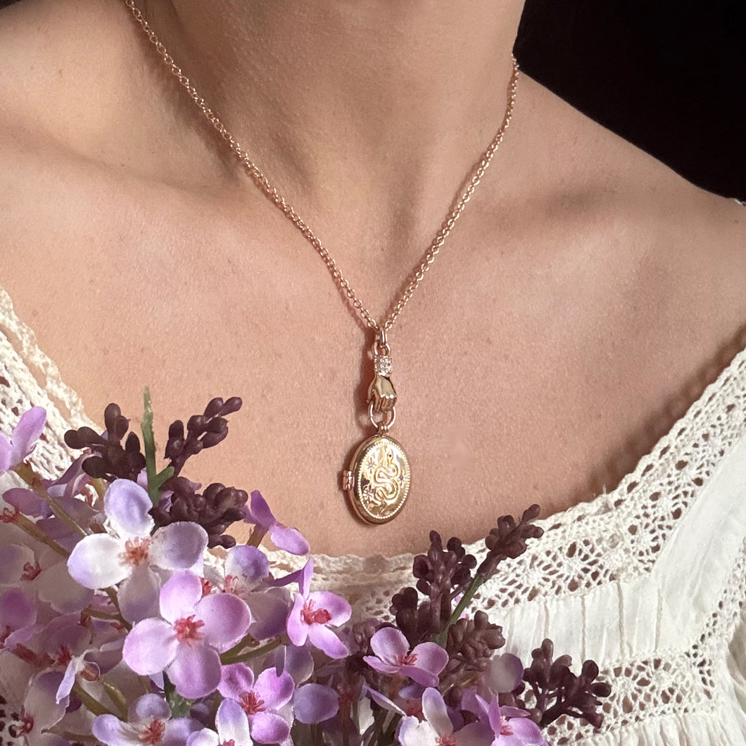 Victorian Locket - Gold