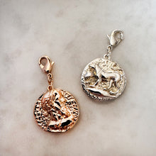 이미지를 갤러리 뷰어에 로드 , The Greek Gods- The Altar Charm Collection
