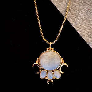 The Priestess Necklace-Gold