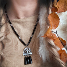 이미지를 갤러리 뷰어에 로드 , The Valhala Obsidian Necklace
