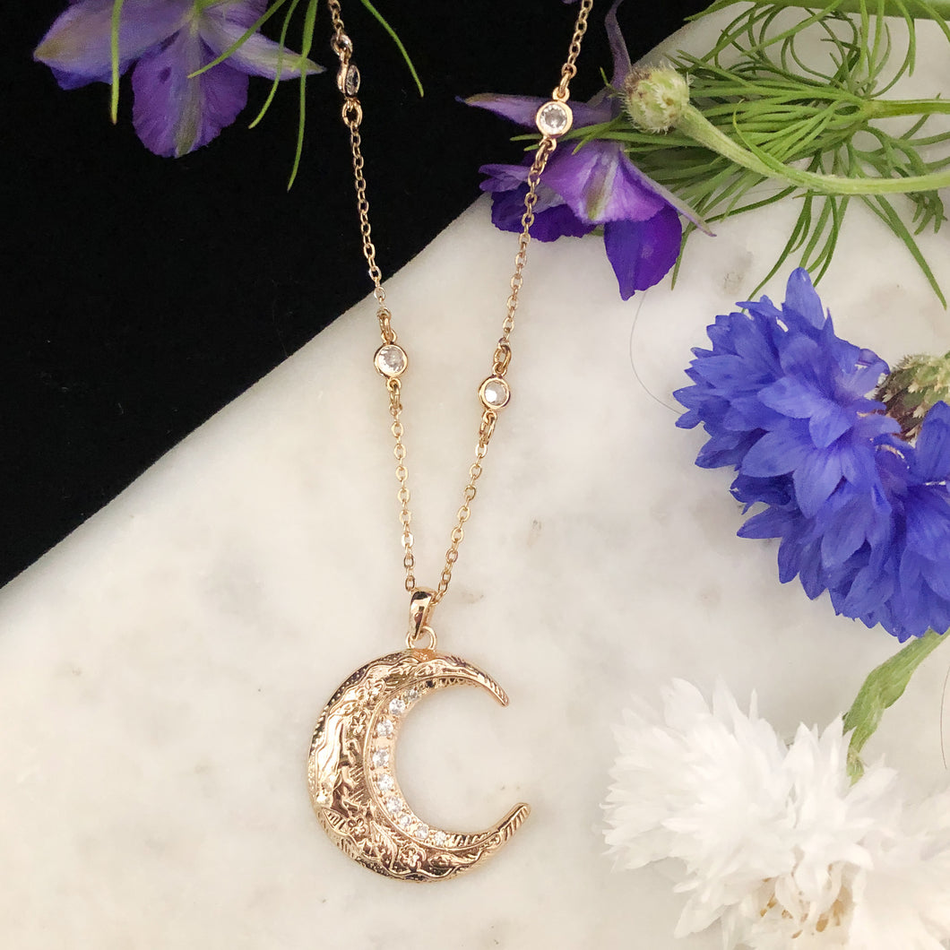 The Hare Moon Necklace