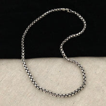 Load image into Gallery viewer, The Bold Box Chain Necklace
