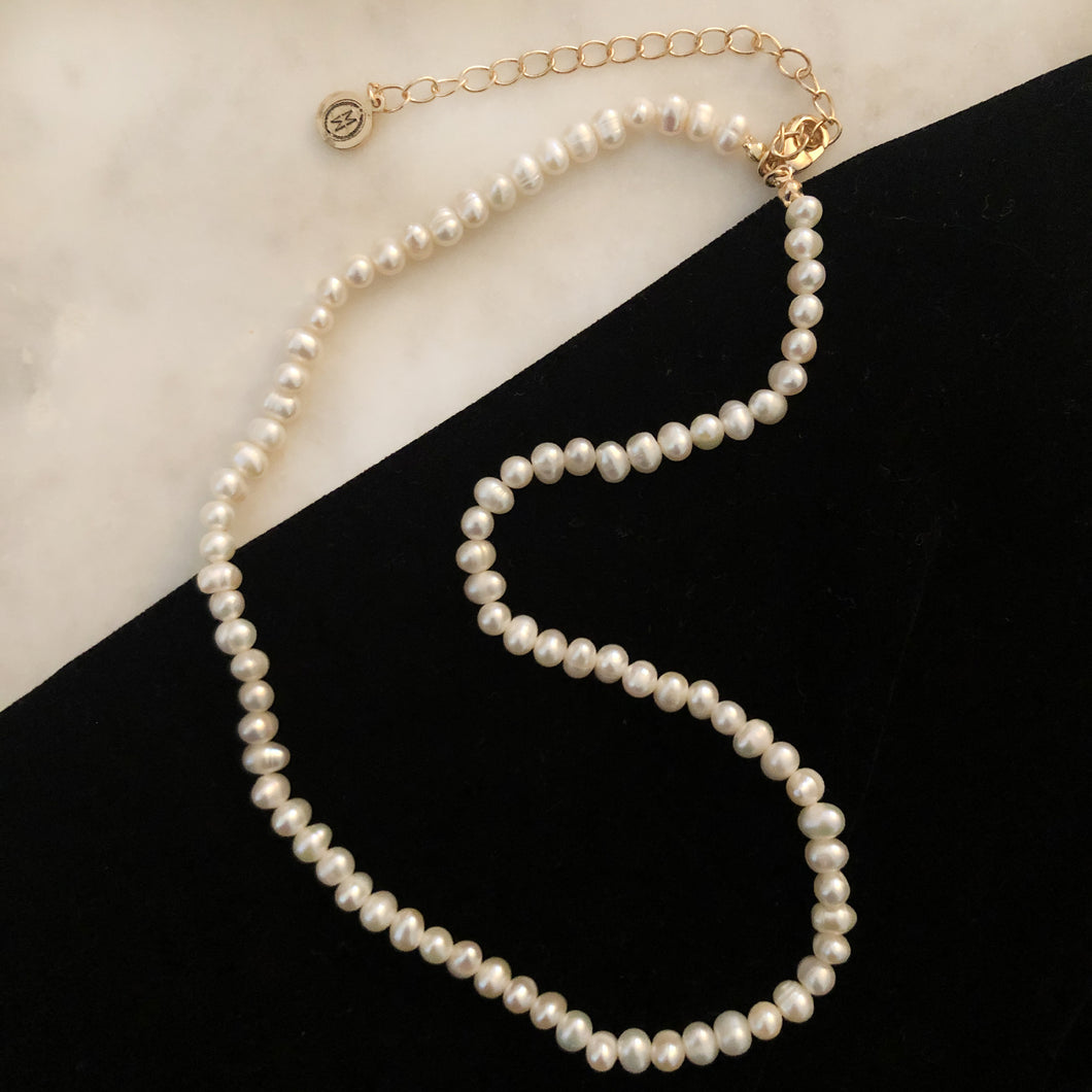 The Aphrodite Pearl Necklace
