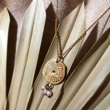 Cargar imagen en el visor de la galería, Egyptian Mystic Necklace
