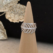 Load image into Gallery viewer, Angel Feather Ring
