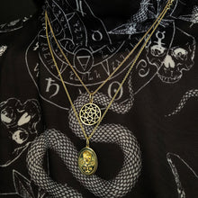 Cargar imagen en el visor de la galería, El collar de talismán - Protección - Oro
