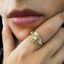 El anillo del oráculo de Delfos