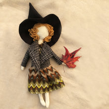 Cargar imagen en el visor de la galería, Pumpkin Spice Witch
