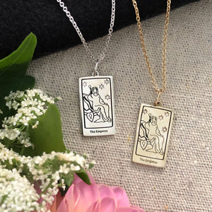 The Empress Tarot charm with chain - Silver