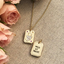 Charger l&#39;image dans la galerie, Wild at Heart Charm with necklace
